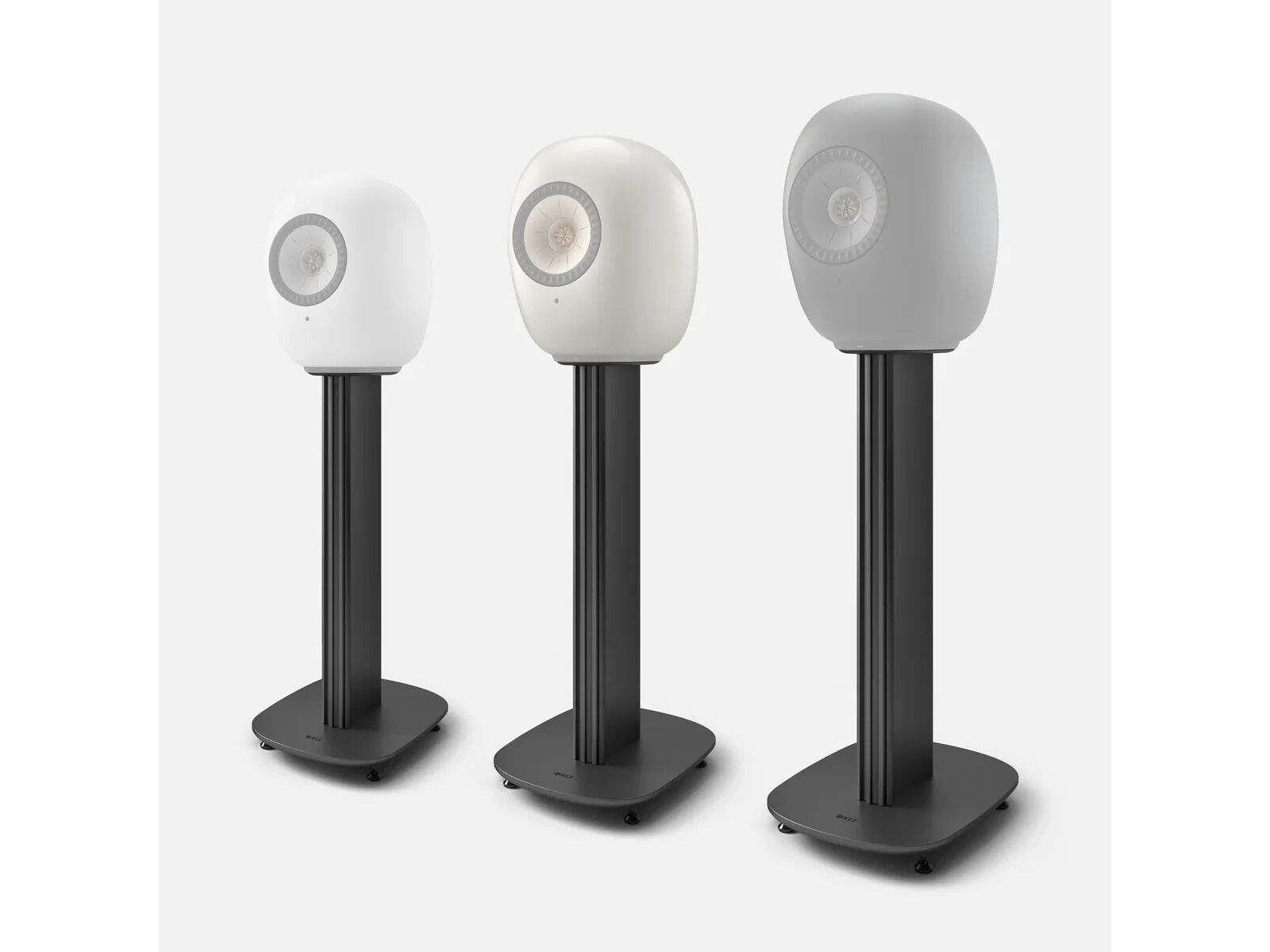 KEF LS Luxe schwarz einzeln mit LS2.jpg KEF S-LUXE Lautsprecherständer im Paar Slate Grey