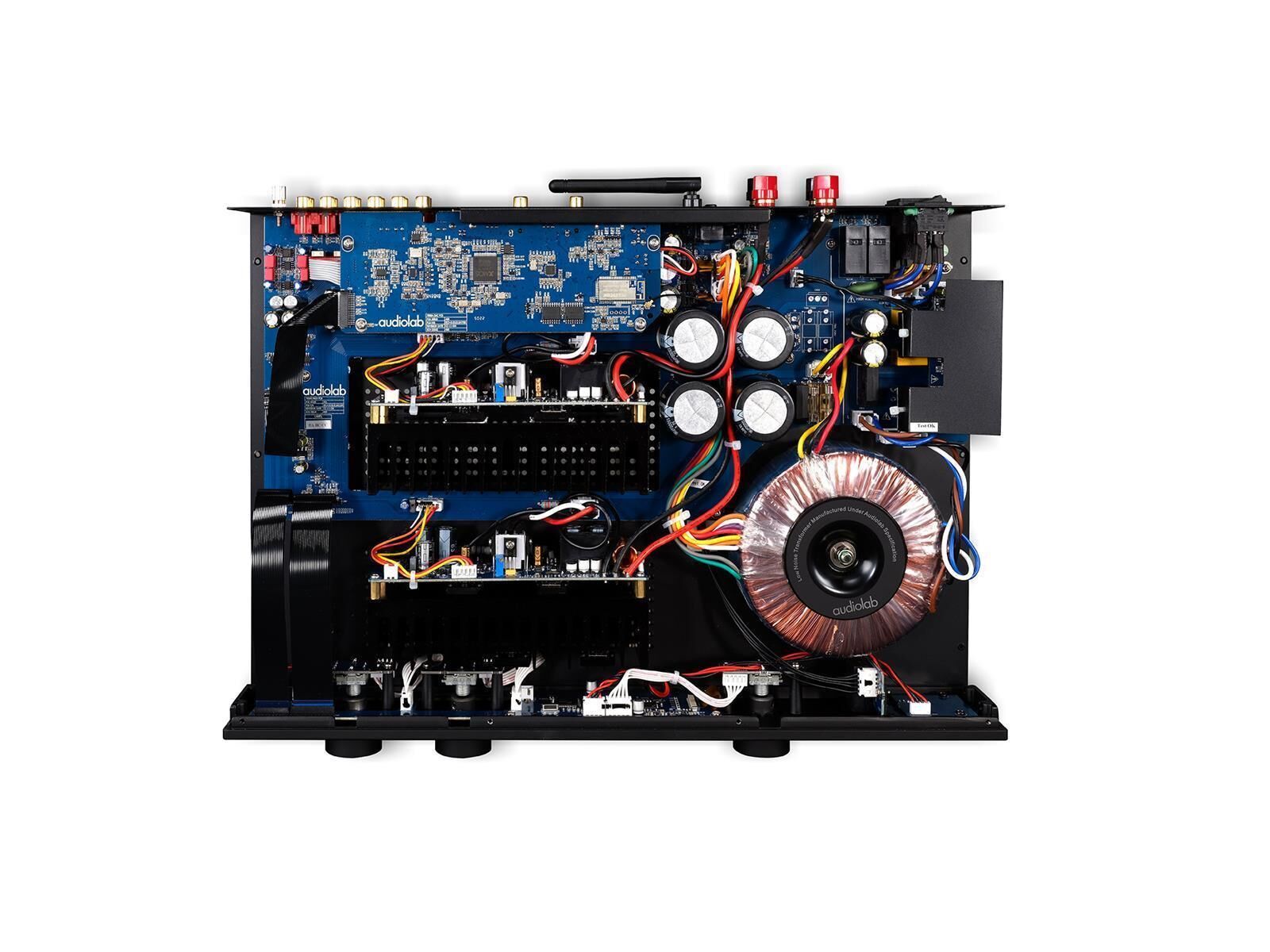 audiolab 7000A Vollverstärker Silber