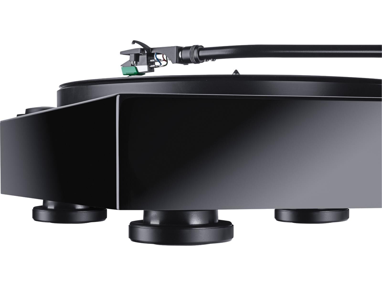 Magnat MTT 990 mit AT 95E schwarz Plattenspieler