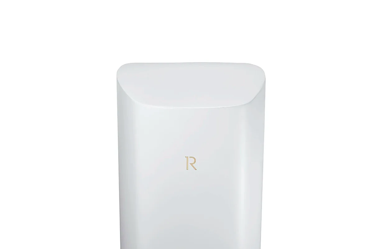 reference-2-weiss hinten