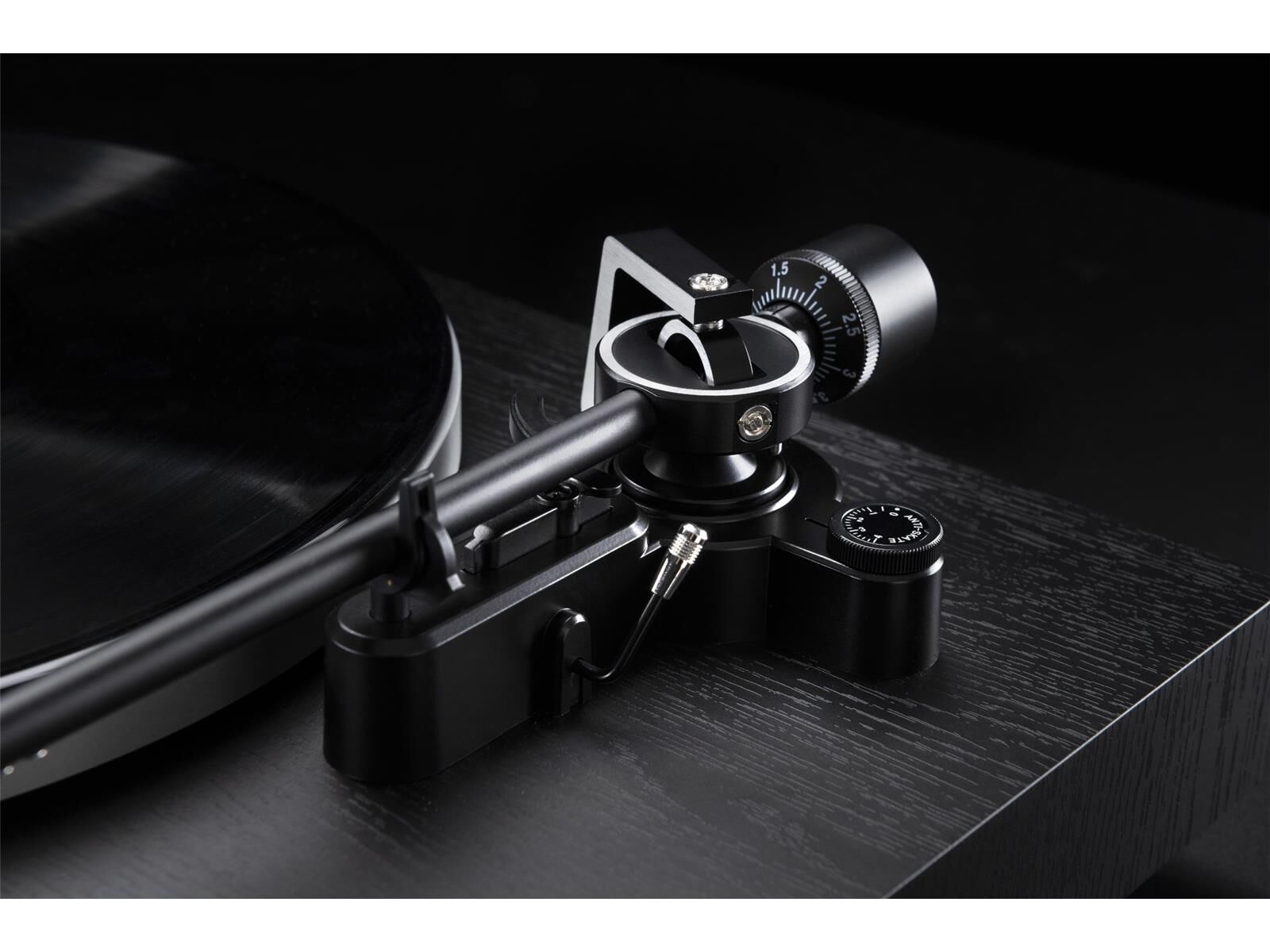 Dual CS 518 Manueller Plattenspieler schwarz