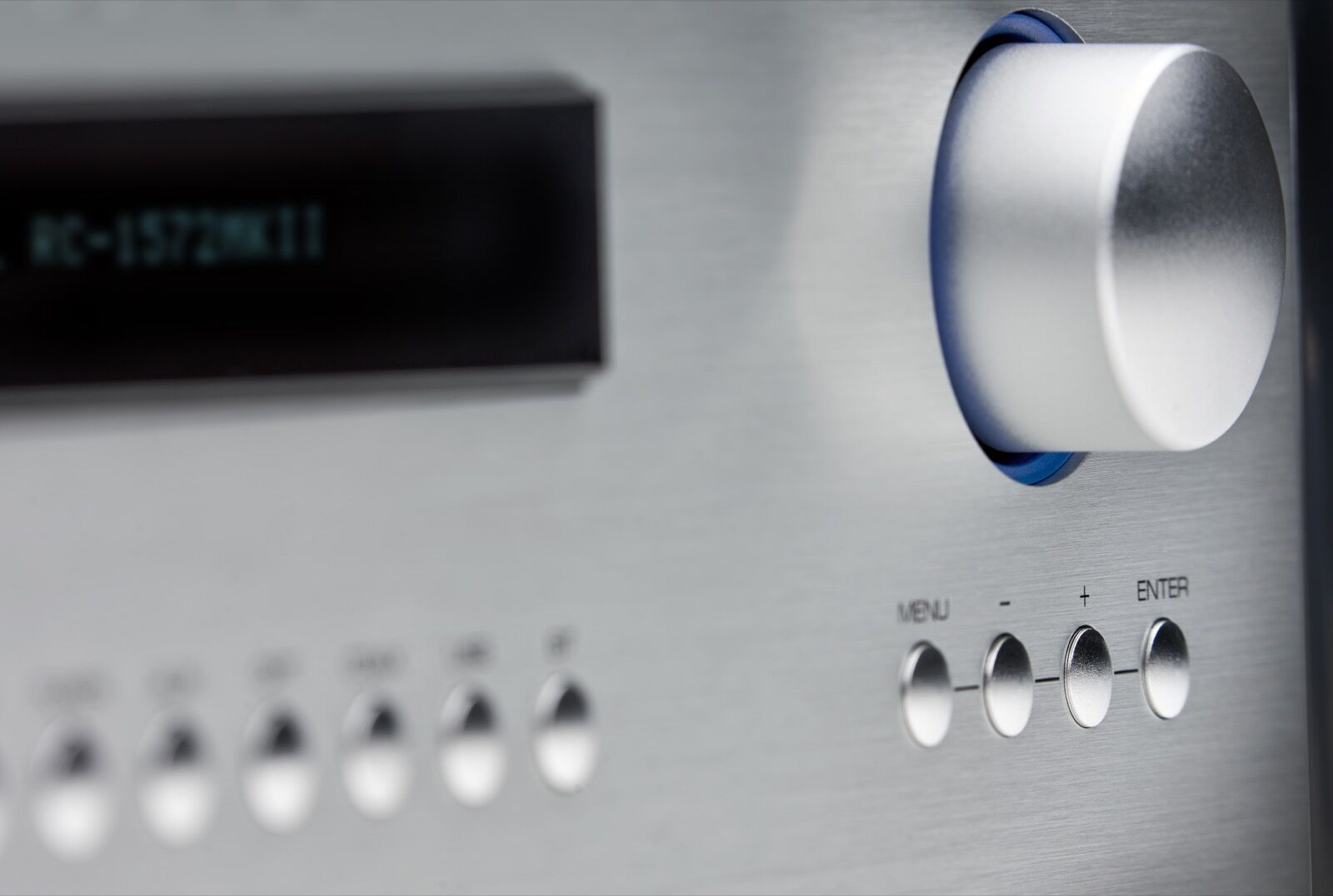 Rotel RC-1572MKII Vorverstärker silber