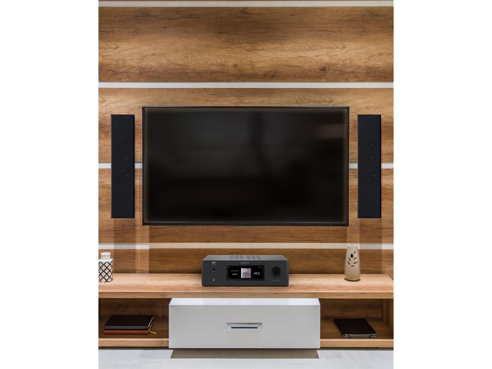 NAD T778 9.2 AV Receiver + Audioquest NRG X3 1 Meter