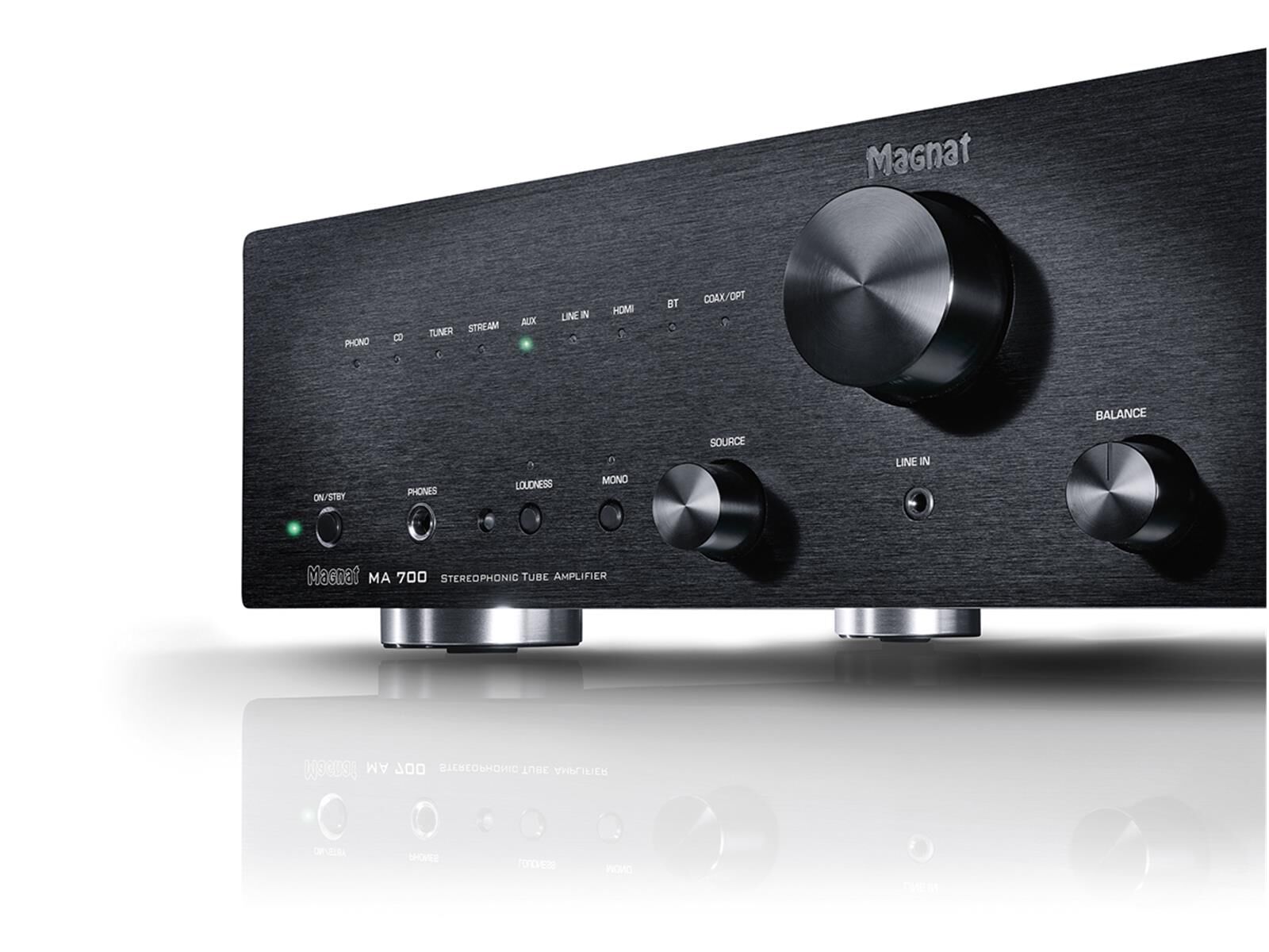 Magnat MA 700 Stereo Hybrid Vollverstärker