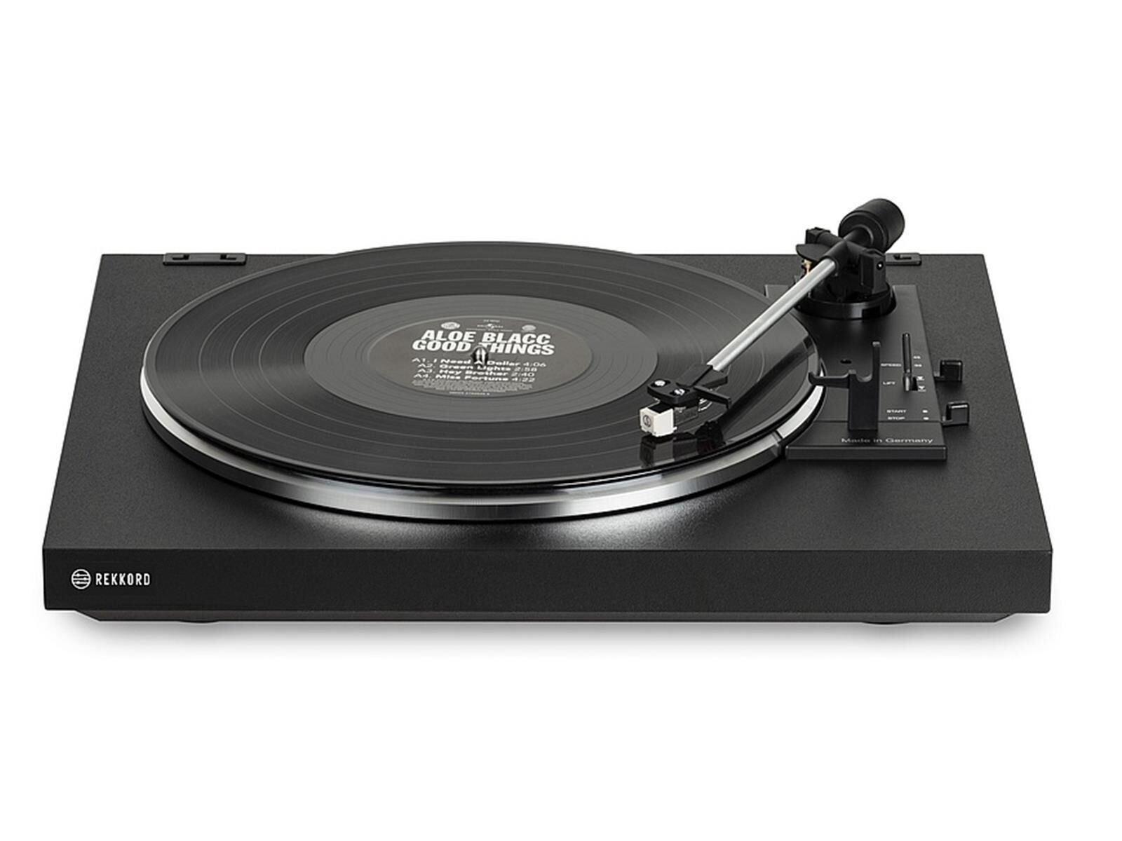 REKKORD F110P Plattenspieler (mit Vorverstärker)